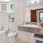 Piscis Villa *