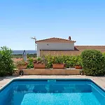 Piscis Villa *